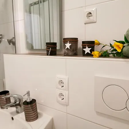 아파트 3-2-1 In *