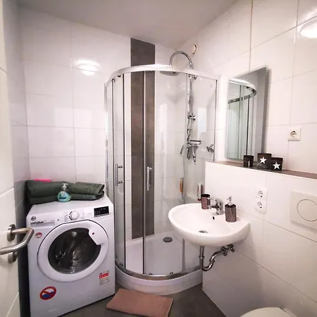 Appartement 3-2-1 In *